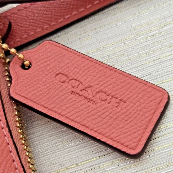 Coach Gallery Tote Pink Crossgrain Leather Shoulder Bag Double Handles Zip Top